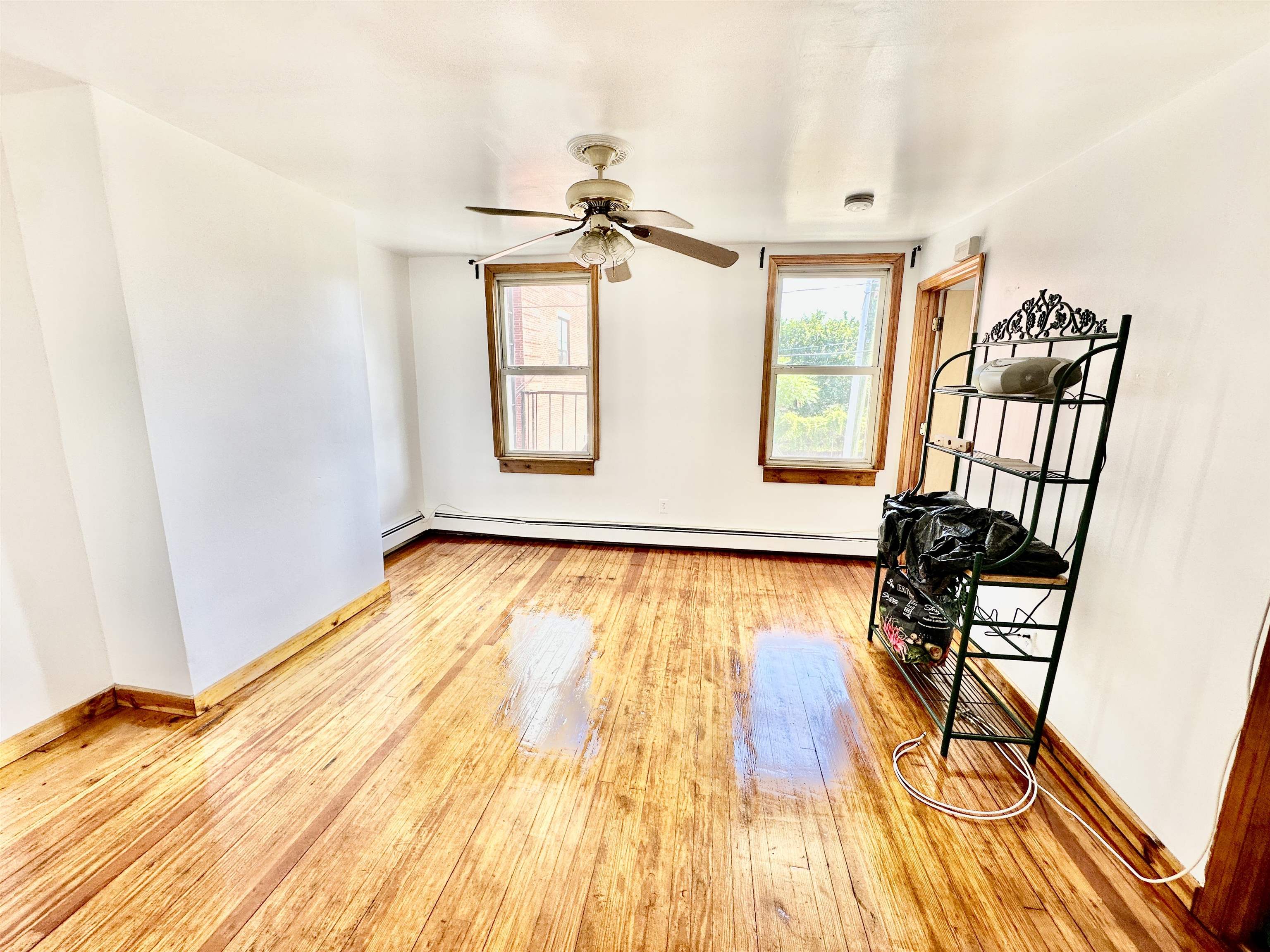 171 Van Winkle Ave #2F