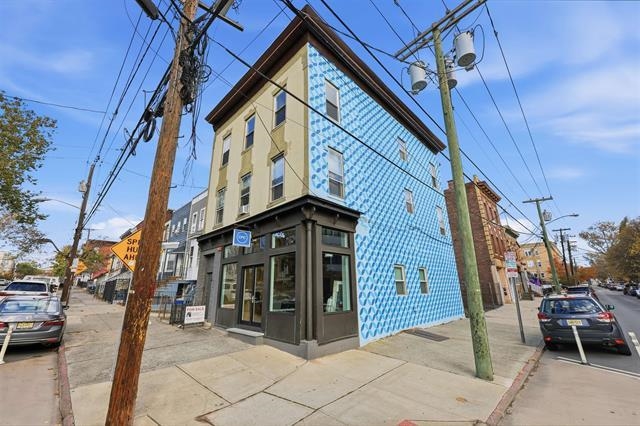 76 Bowers St
